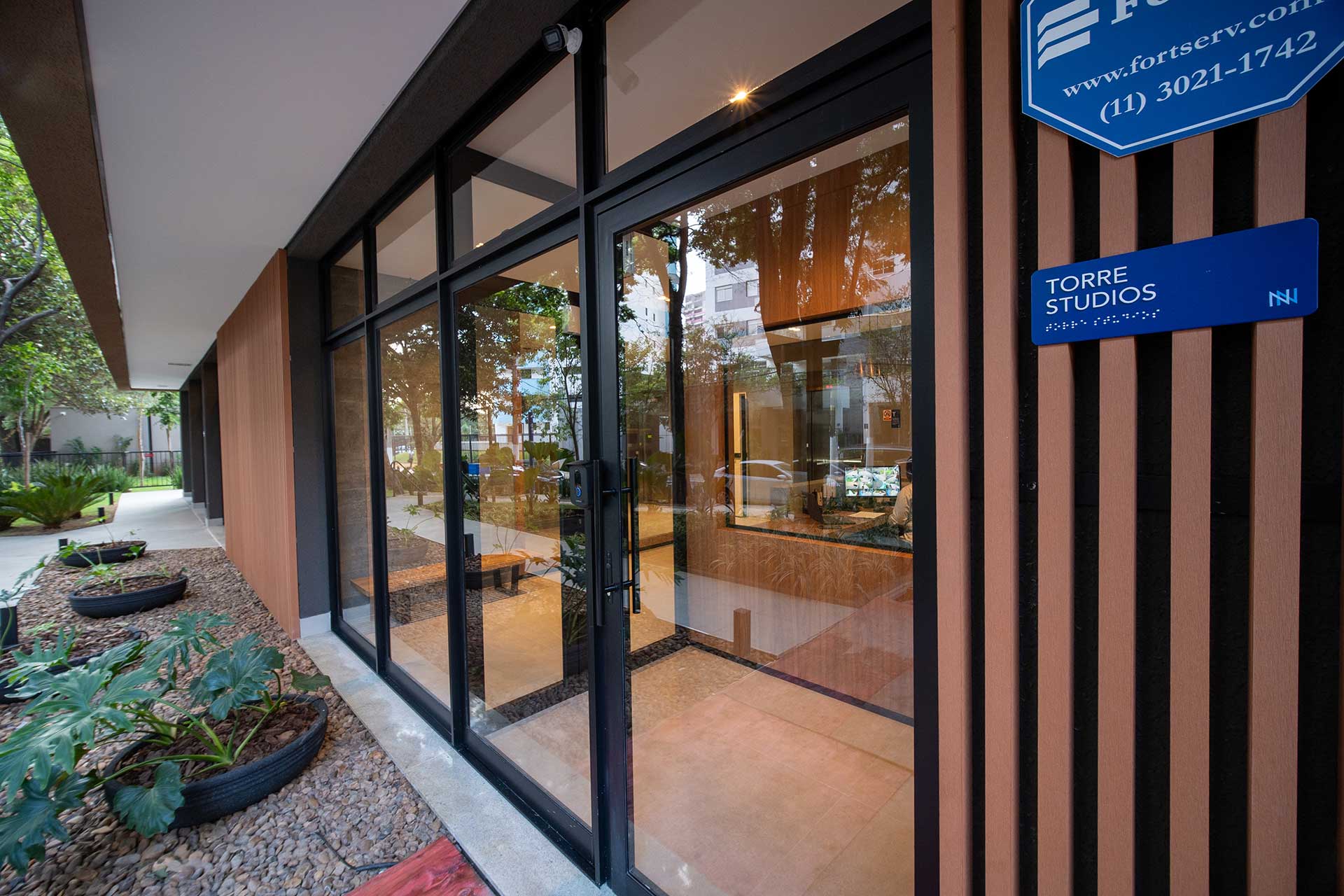 Entrada Studios | Connect Residences