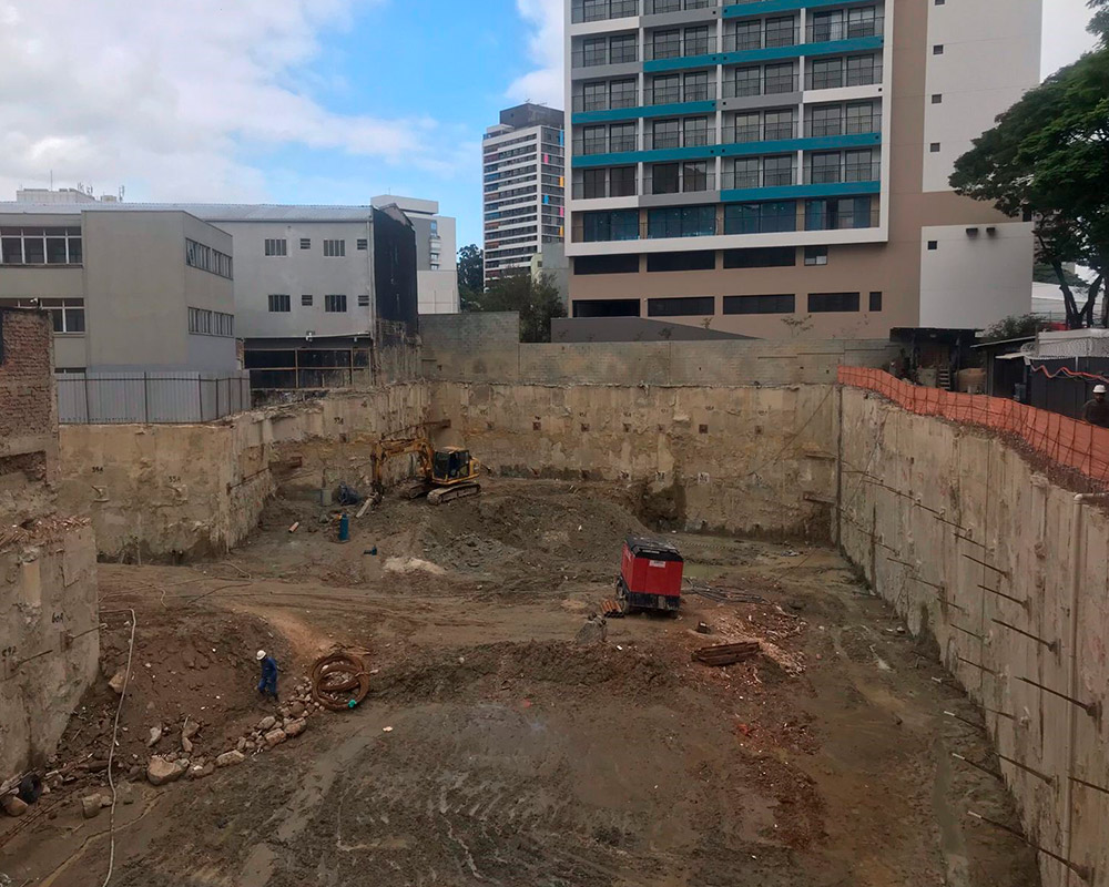 Obras | Maio