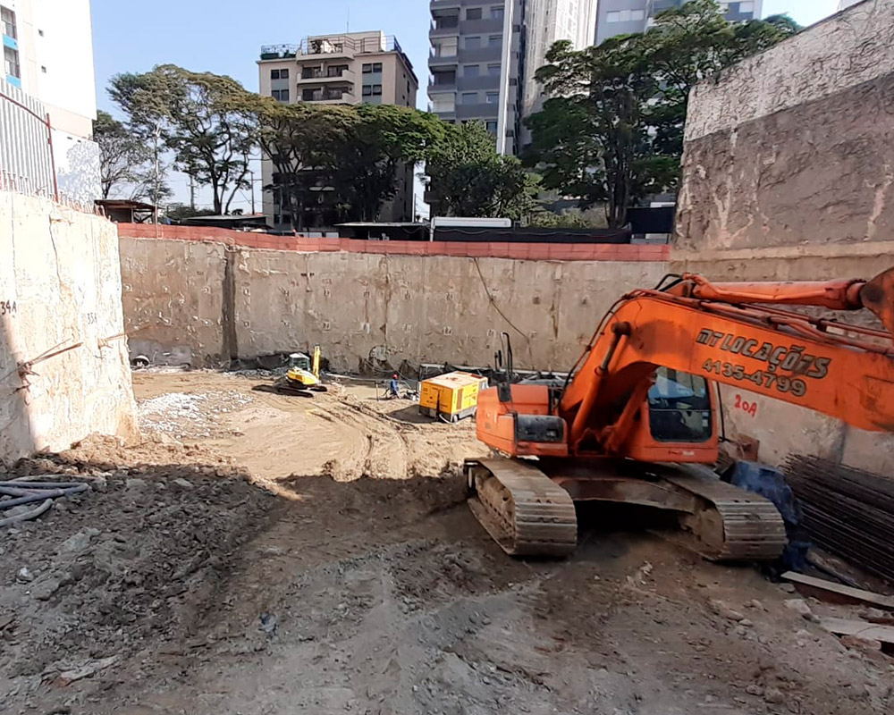 Obras | Junho